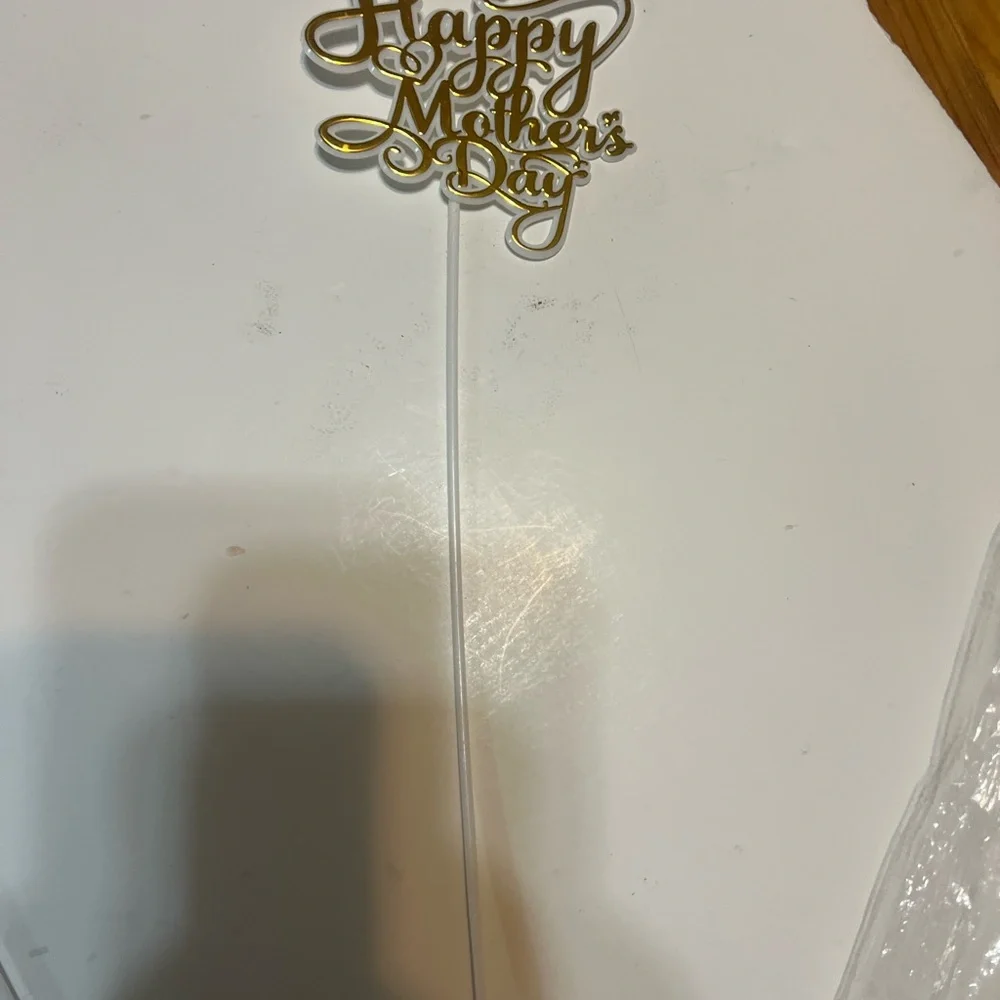 Gold Mother's Day Cake Topper 15 pc